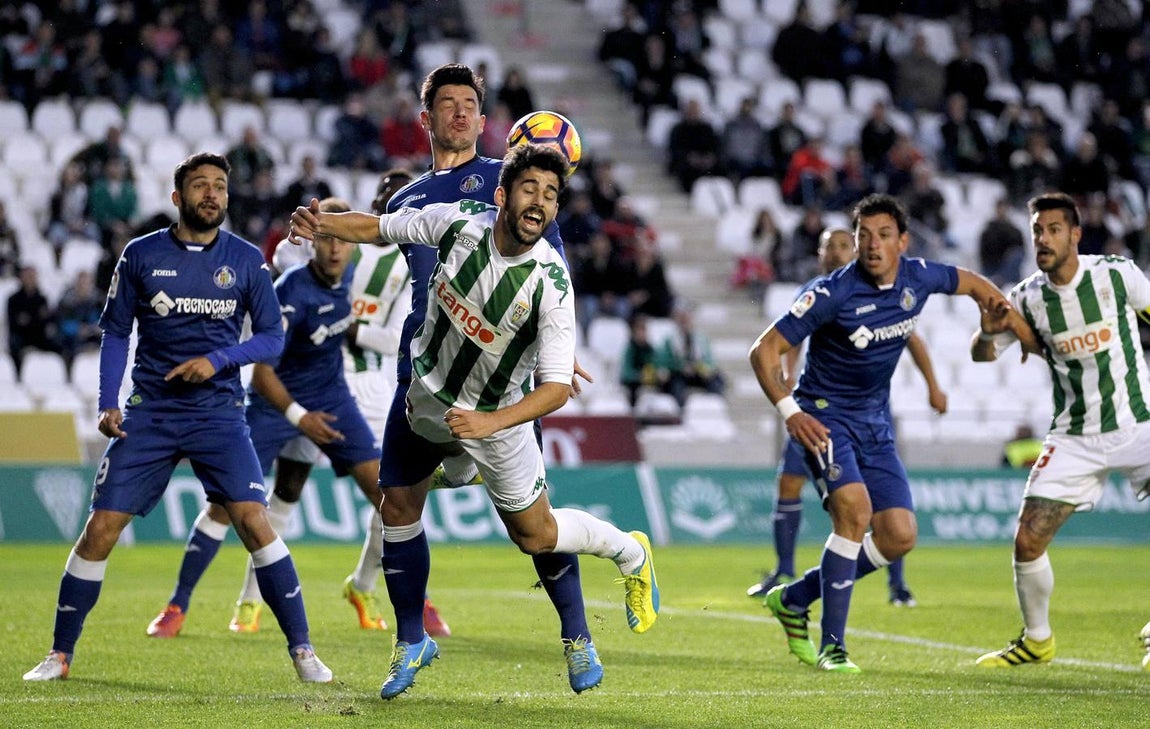 El partido Córdoba-Getafe, en imágenes