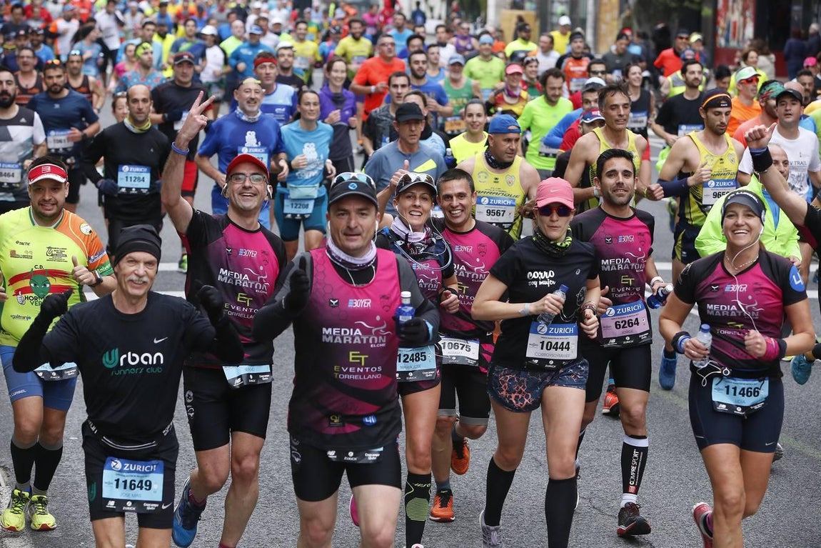 ¿Has corrido el Maratón de Sevilla? ¡Búscate en las imágenes! (II)