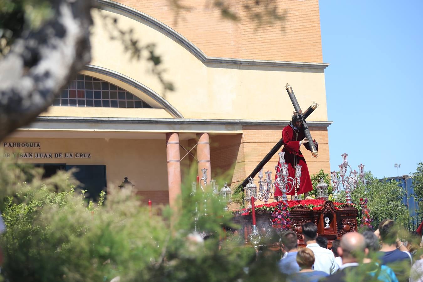 Las fotos de Padre Pío Palmete el Sábado de Pasión de la Semana Santa de Sevilla 2017