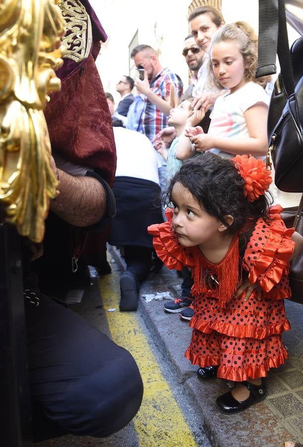 Las fotos de Jesús Despojado en el Domingo de Ramos de la Semana Santa de Sevilla 2017