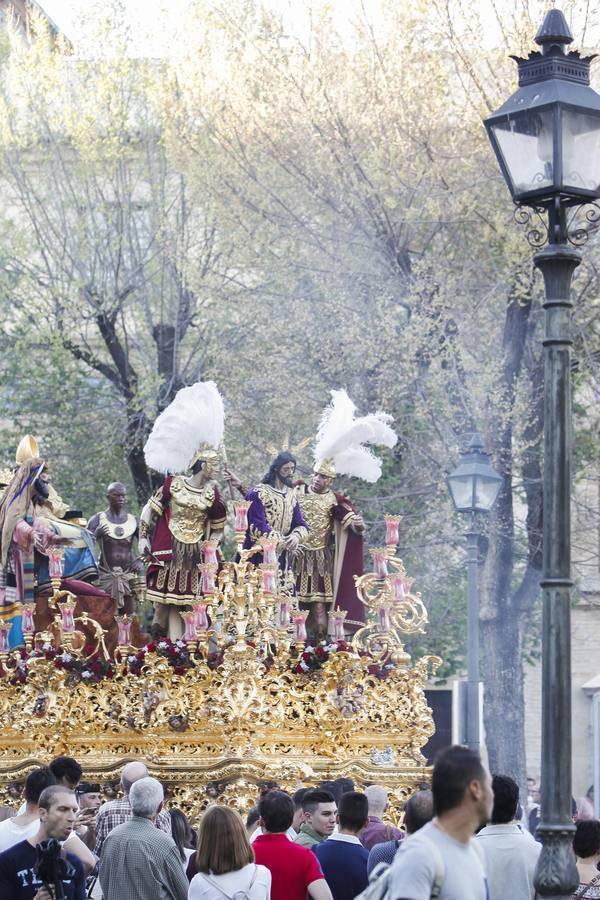 Las fotos de la hermandad de la Estrella el Lunes Santo de la Semana Santa de Córdoba 2017