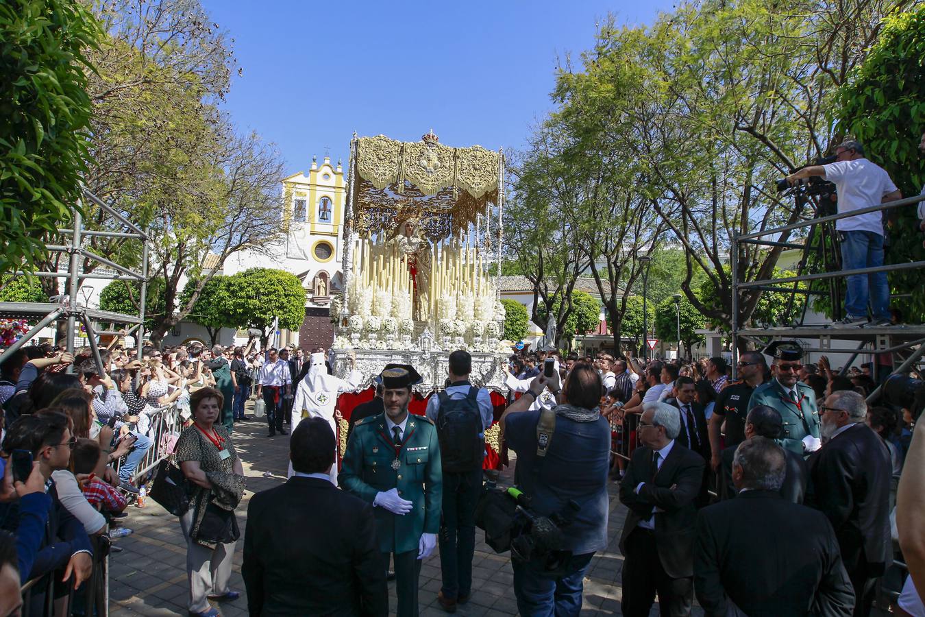 Las fotos de San Gonzalo el Lunes Santo de la Semana Santa de Sevilla 2017