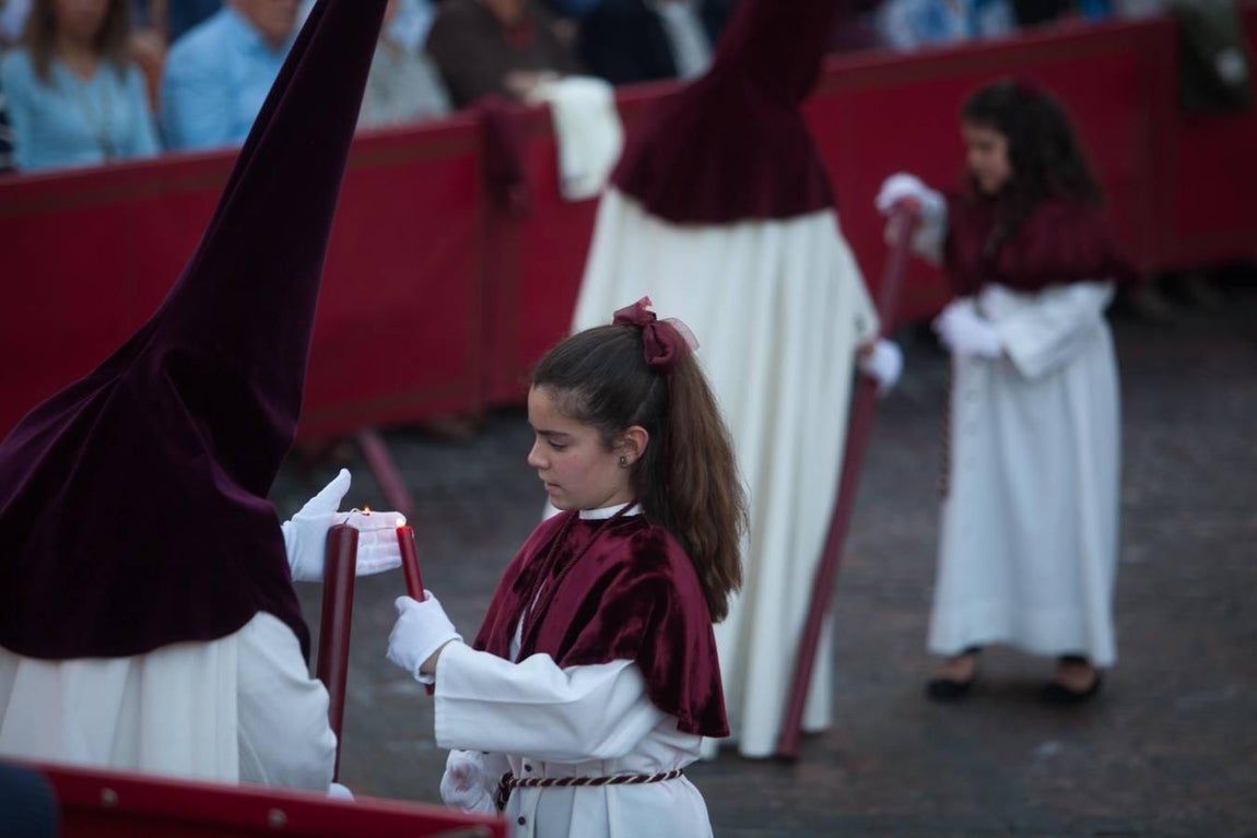 Las fotos de la hermandad de la Vera Cruz el Lunes Santo de la Semana Santa de Córdoba 2017