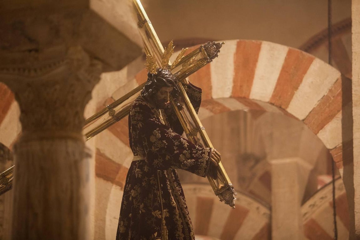 Las fotos del Nazareno del Jueves Santo de la Semana Santa de Córdoba de 2017