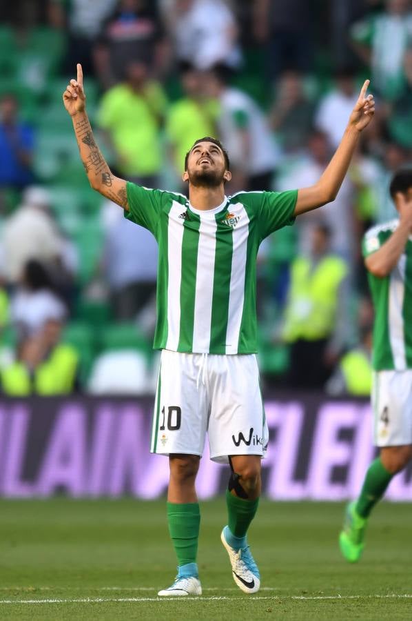 El Betis consigue una importante victoria ante el Eibar