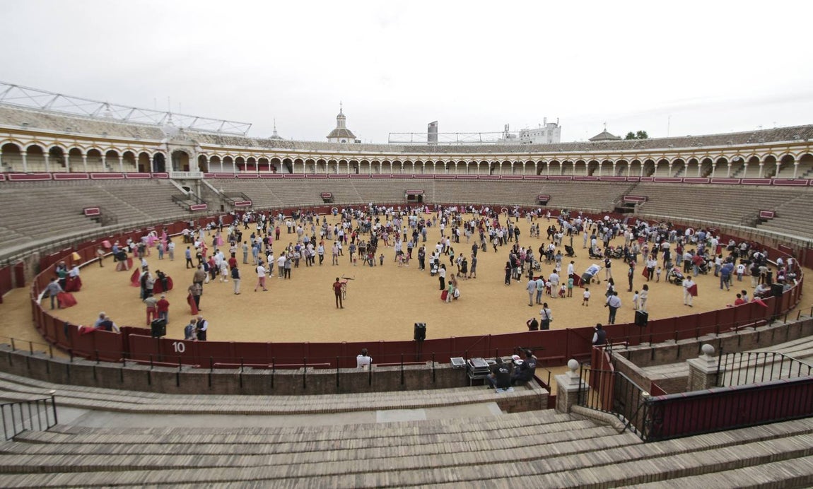 Esta actividad, organizada por la empresa Pagés en colaboración con la Fundación Cajasol, busca difundir los valores del toreo.