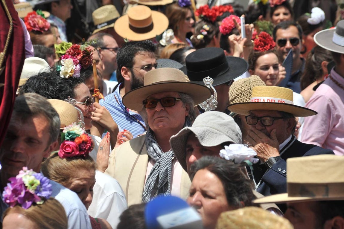 Miembros del grupo Los Romeros de la Puebla