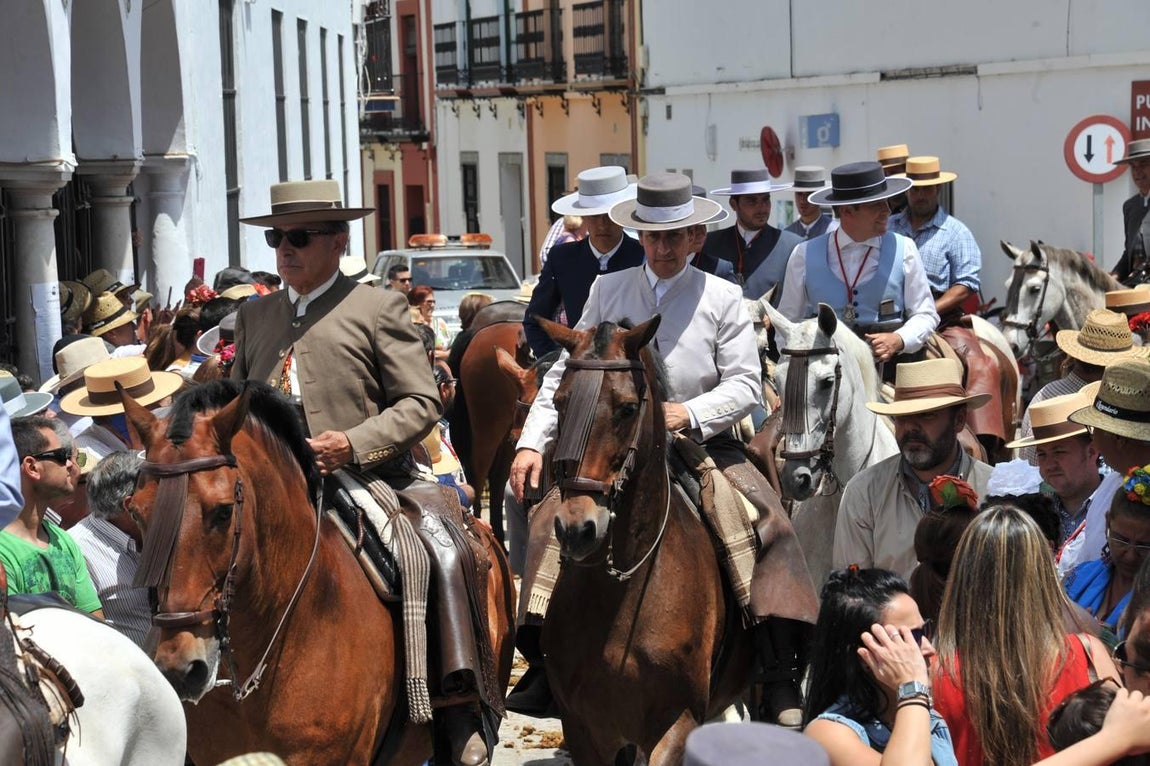Caballistas de Coria bajo un calor sofocante