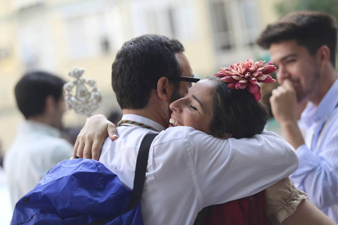 La salida de la hermandad del Rocío de Sevilla Sur, en imágenes