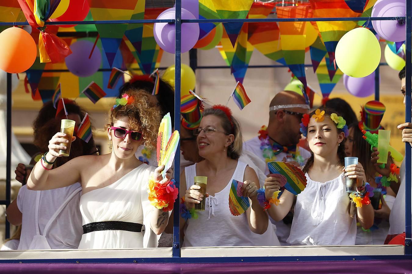 Las mejores imágenes del «Orgullo gay» en Sevilla