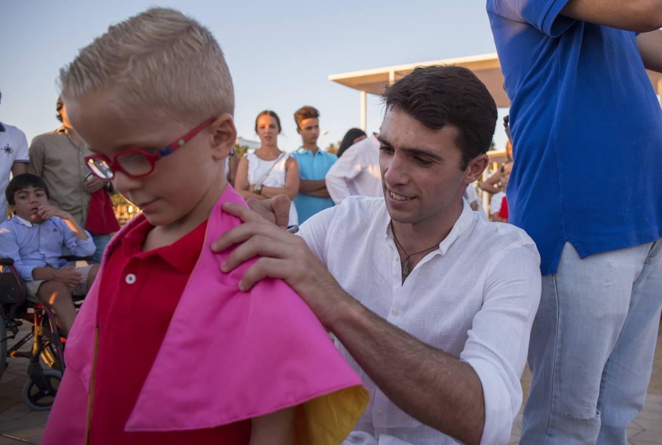 Las clases de toreo de salón, se encuentran dentro de los actos programados para la promoción de las Colombinas