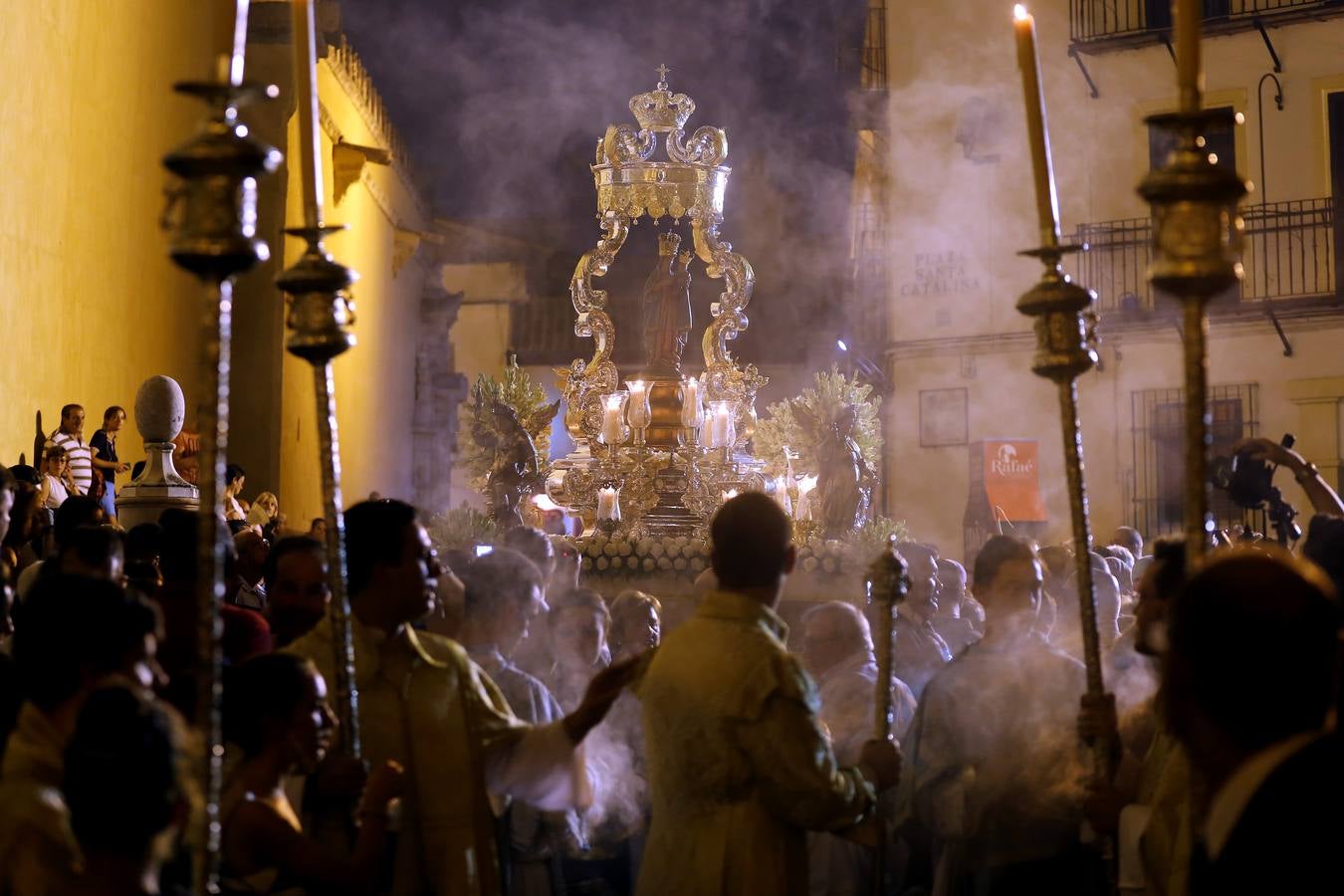 La procesión de la Virgen de la Fuensanta de Córdoba, en imágenes