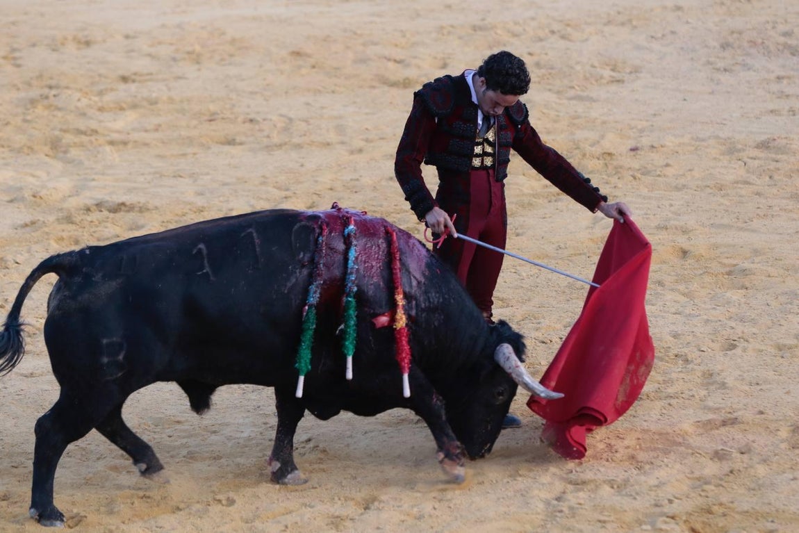 Oliva Soto homenajea a su tío con una tarde cumbre
