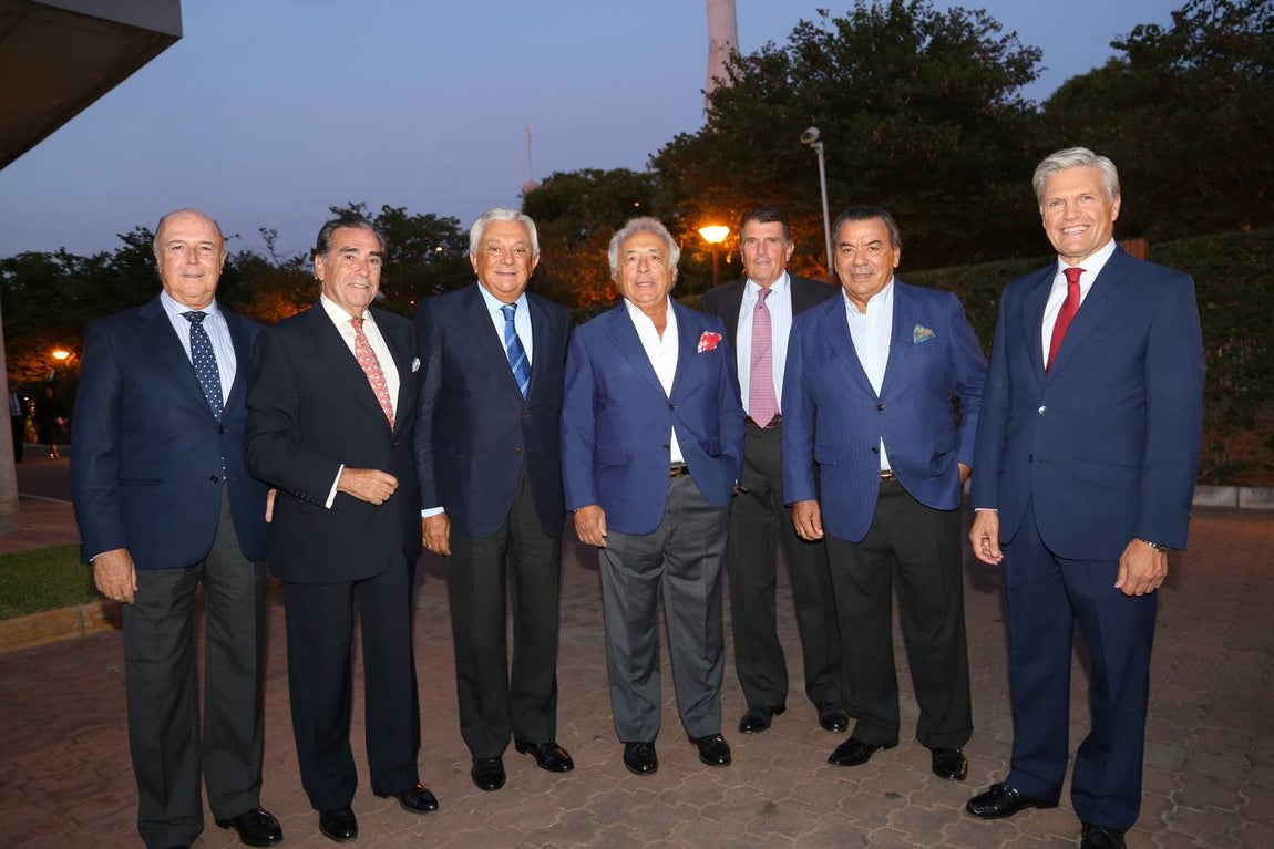 La entrega a Andrés Calamaro del Premio Taurino Manuel Ramírez, en imágenes (I)