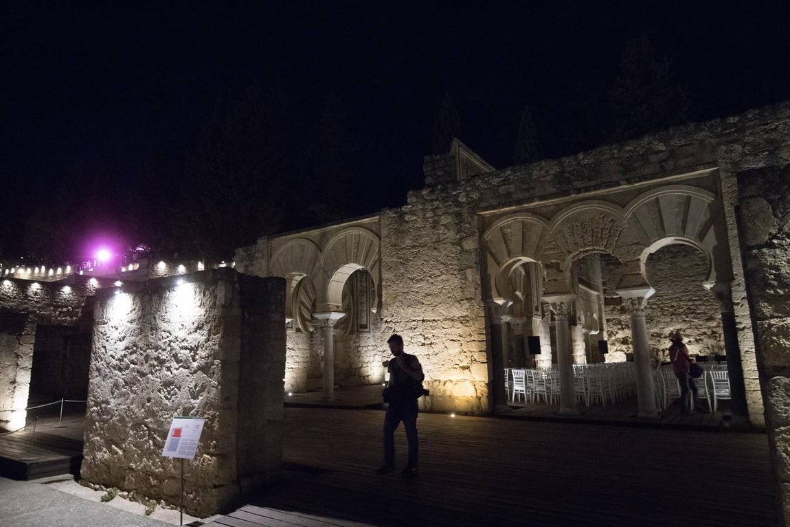 La nueva iluminación de Medina Azahara, en imágenes