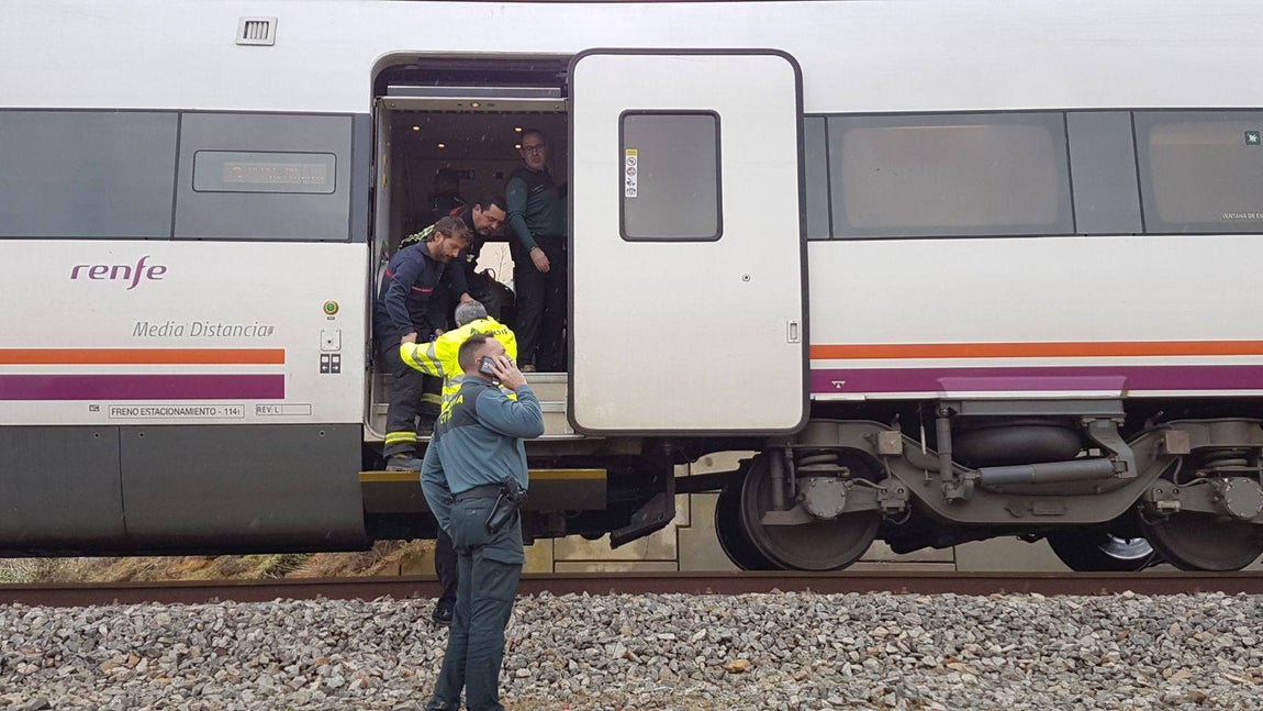 El accidente del tren Málaga-Sevilla en Arahal, en imágenes