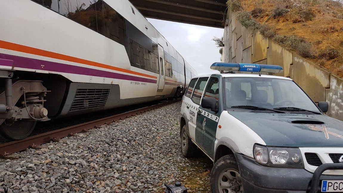 El accidente del tren Málaga-Sevilla en Arahal, en imágenes