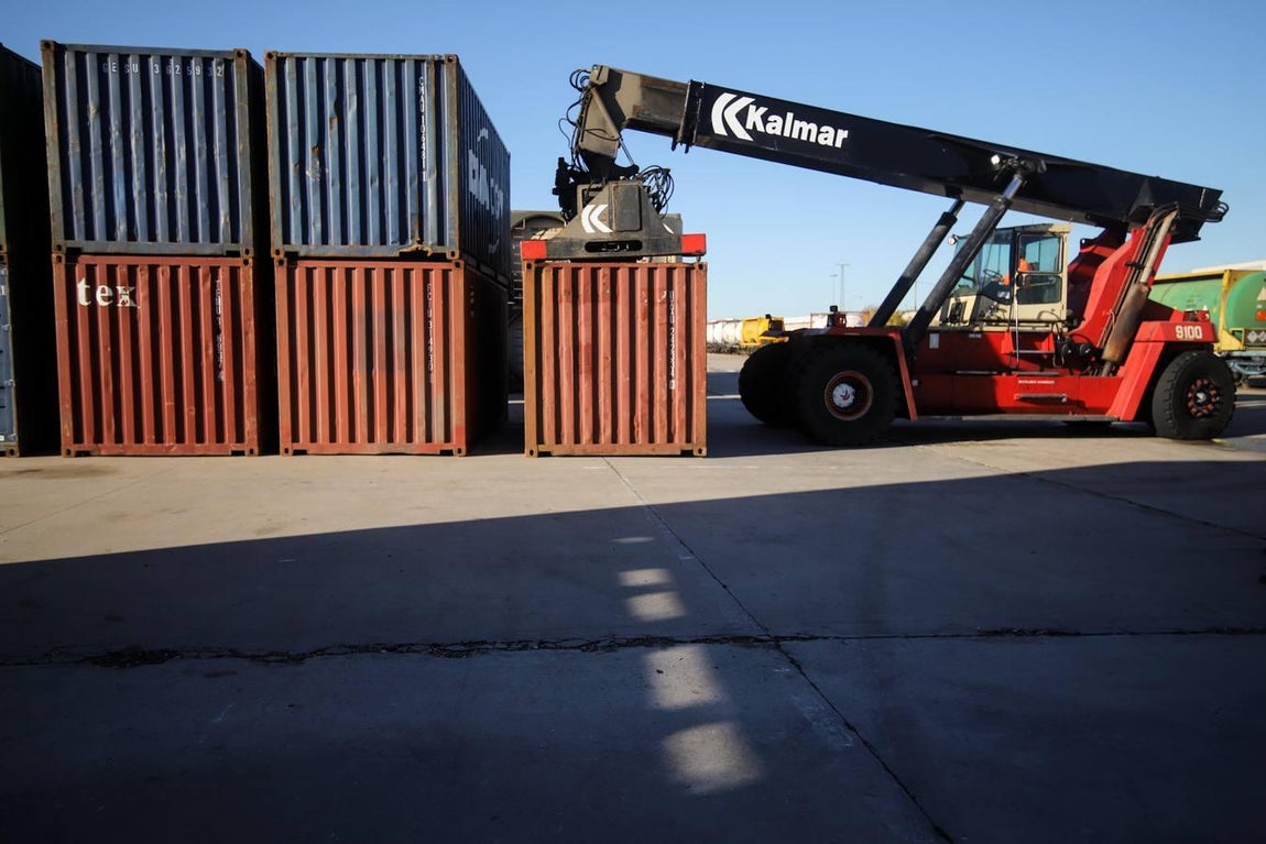 El parque logístico de El Higuerón de Córdoba, en imágenes