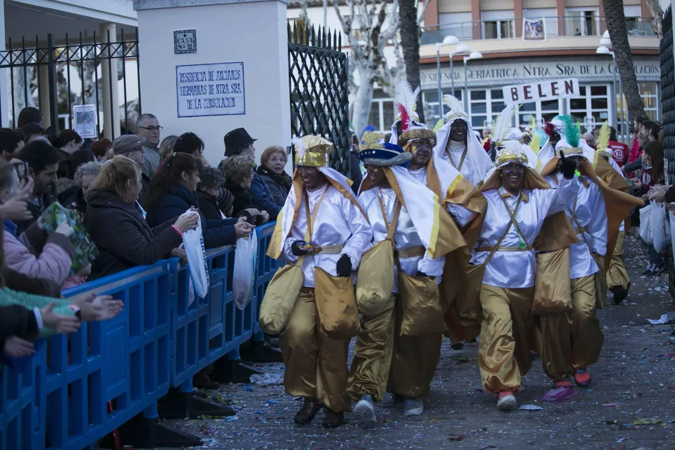 La Cabalgata de Triana llenó de alegría el barrio