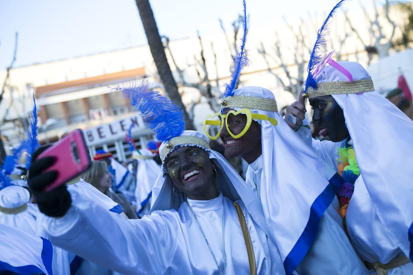 La Cabalgata de Triana llenó de alegría el barrio