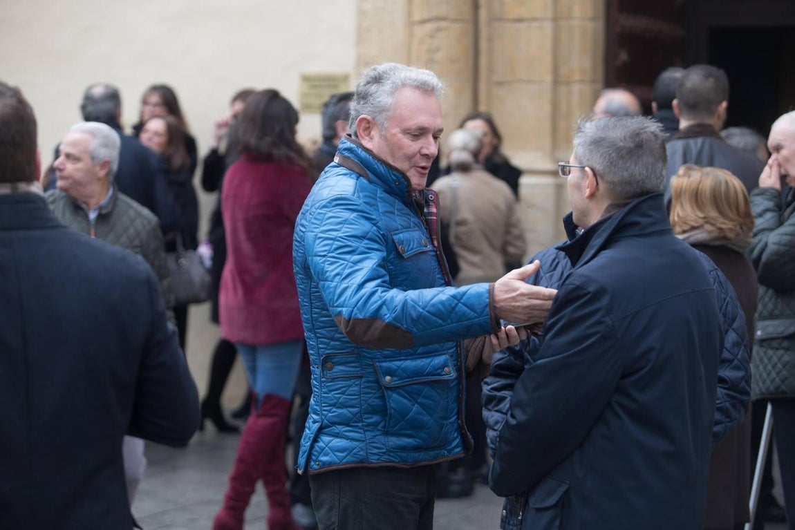 El funeral de Pepe el de El Caballo Rojo, en imágenes