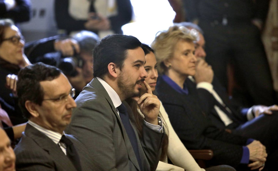 Entrega del premio Jiménez-Becerril a Antonio Tajani