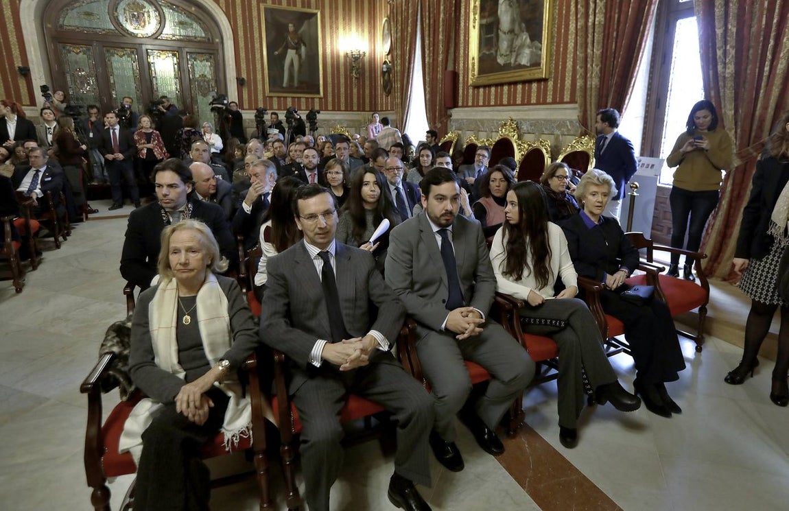 Entrega del premio Jiménez-Becerril a Antonio Tajani