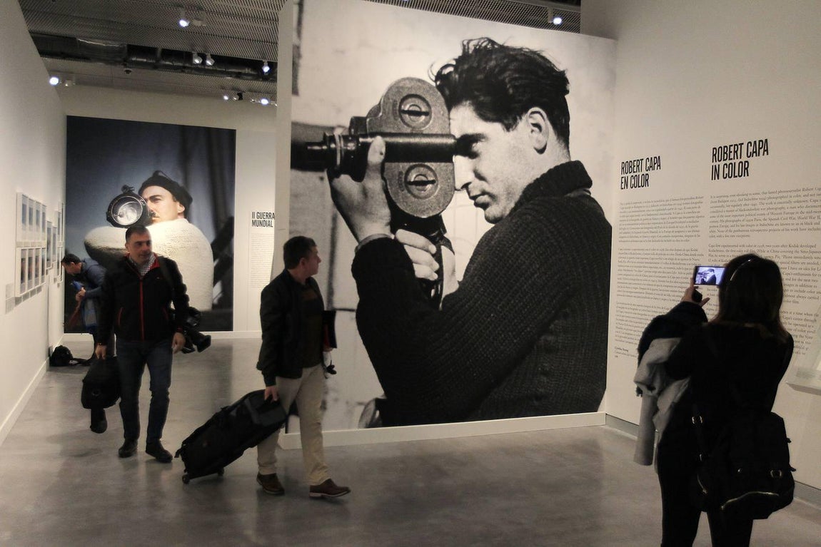 Caixaforum presenta al mejor Robert Capa en color
