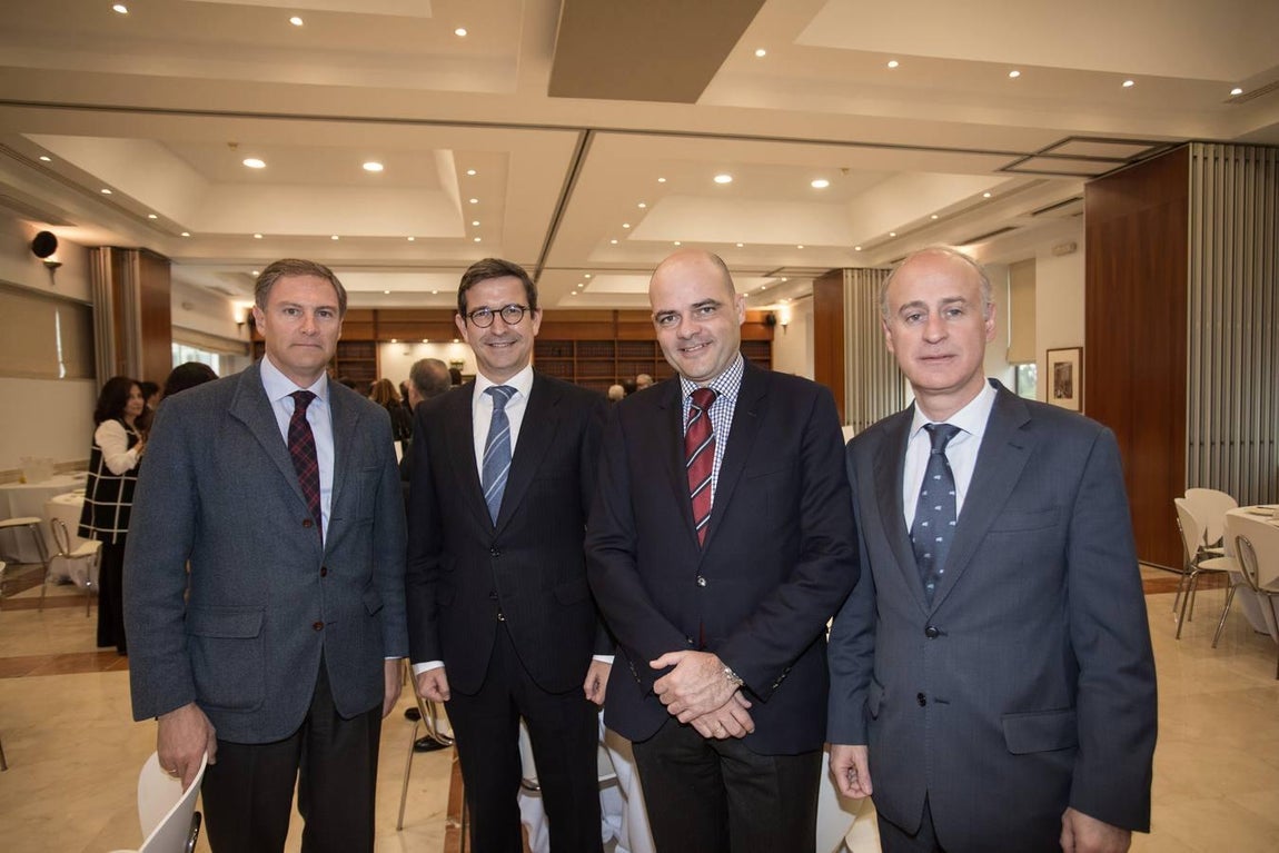 La ministra de Agricultura, en la Casa de ABC