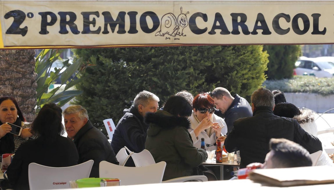 La nueva temporada de caracoles en Córdoba, en imágenes