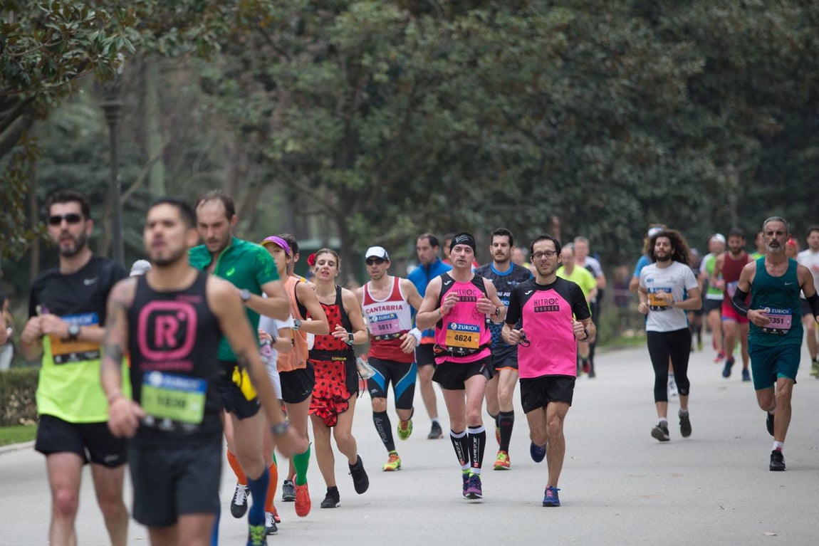 ¿Has corrido el Maratón de Sevilla? ¡Búscate aquí!