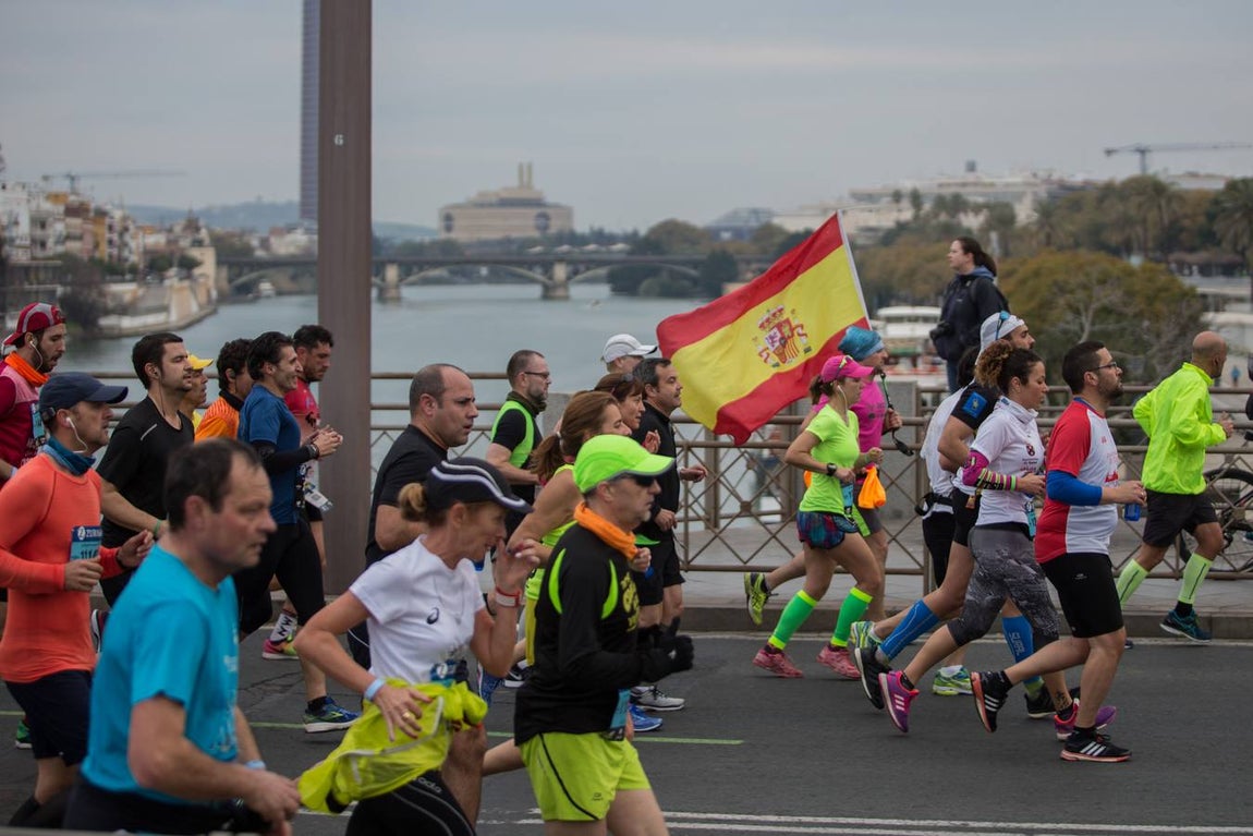 ¿Has corrido el Maratón de Sevilla? ¡Búscate aquí!