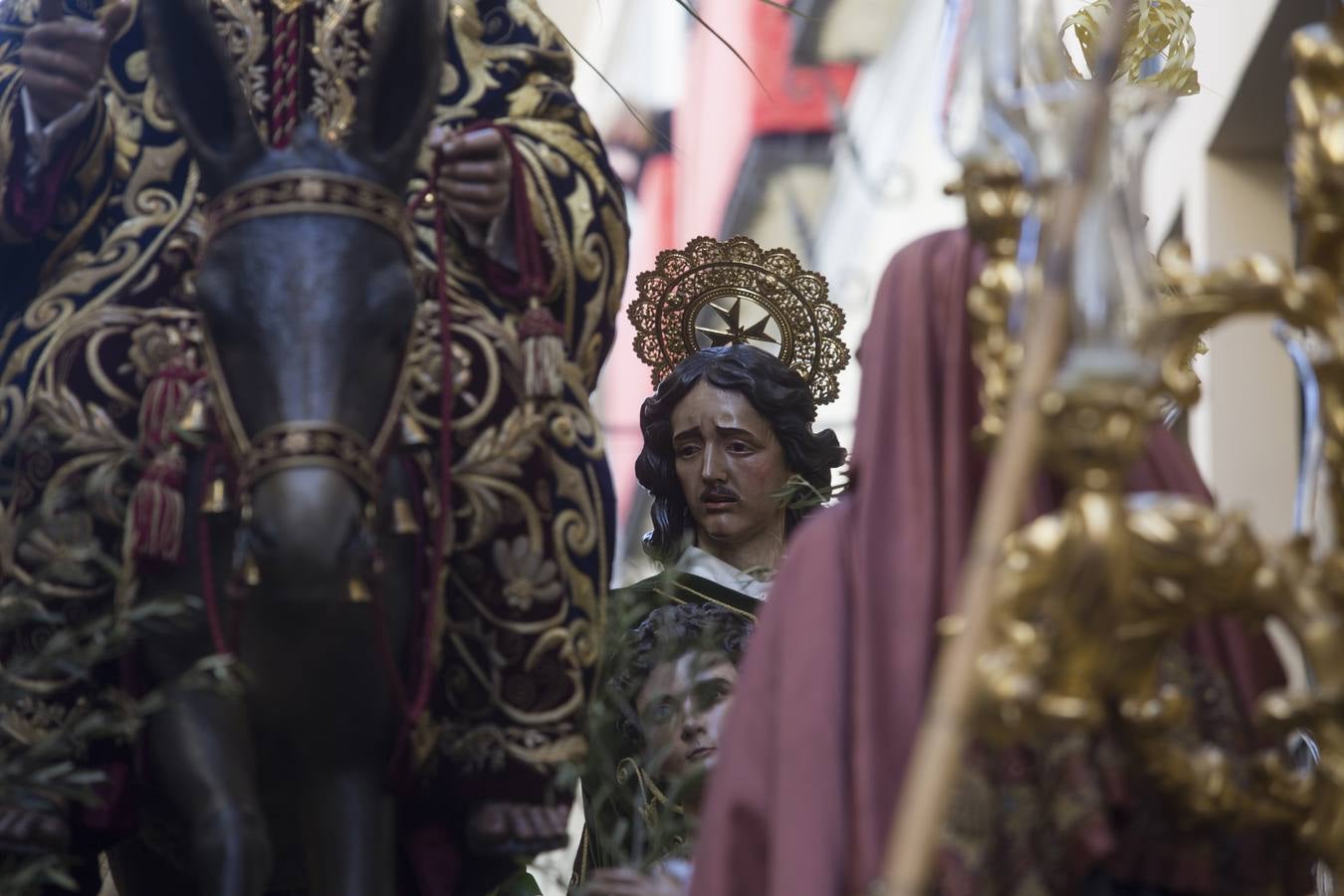 En fotos, La Borriquita abre el Domingo de Ramos en la Semana Santa de Sevilla 2018
