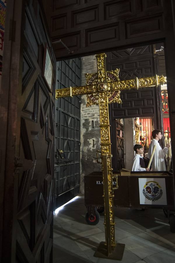 En fotos, El Carmen y su devoción marinera en la Semana Santa de Sevilla de 2018
