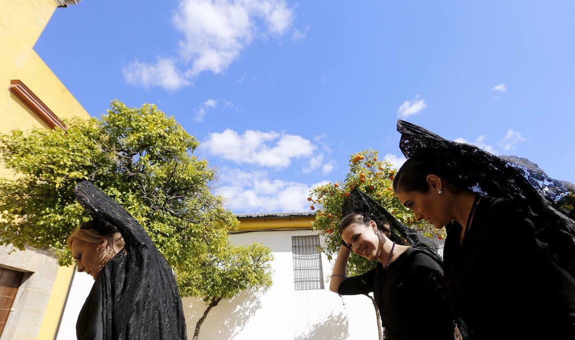 En imágenes, la hermandad del Caído de Jueves Santo