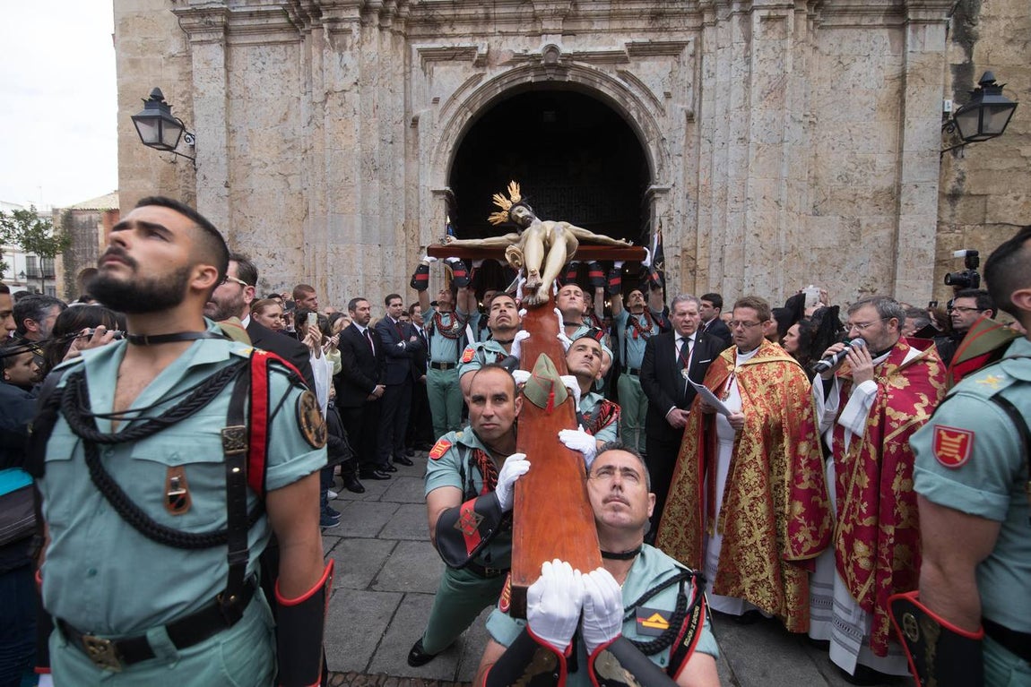 El Vía Crucis de la Caridad, en imágenes