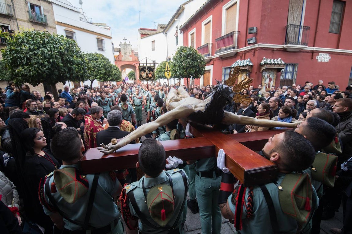El Vía Crucis de la Caridad, en imágenes