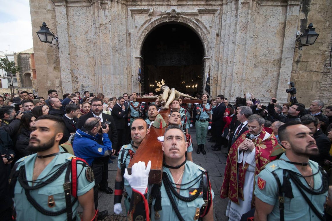 El Vía Crucis de la Caridad, en imágenes