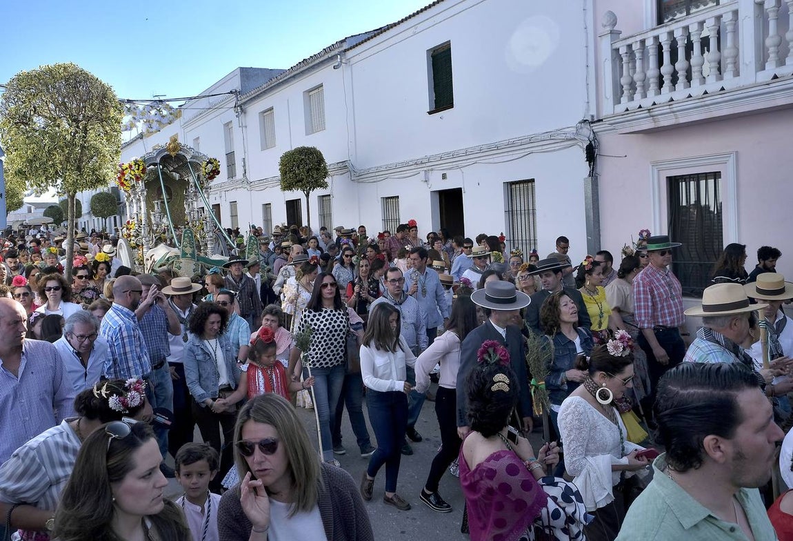 El Rocío 2018 en imágenes: salida de la Hermandad de Pilas