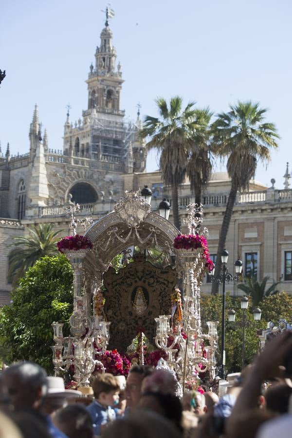 El Rocío 2018 en imágenes: salida de la Hermandad de Sevilla
