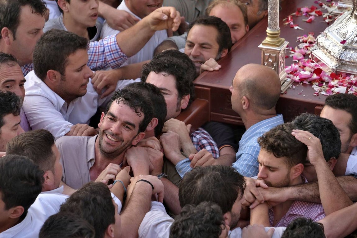 El Rocío 2018: La procesión de la Virgen, en imágenes
