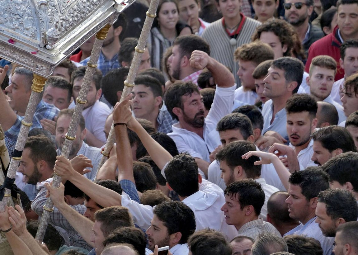 El Rocío 2018: La procesión de la Virgen, en imágenes