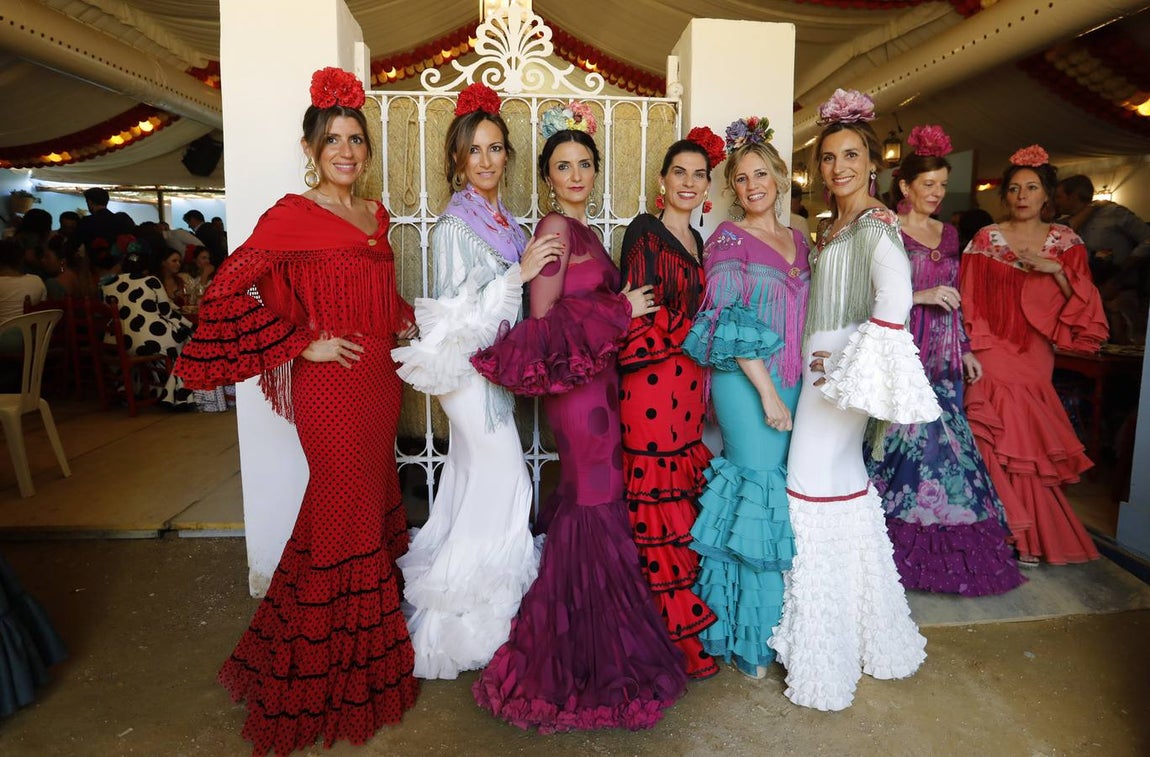 En imágenes, el ambiente en las casetas de la Feria de Córdoba 2018