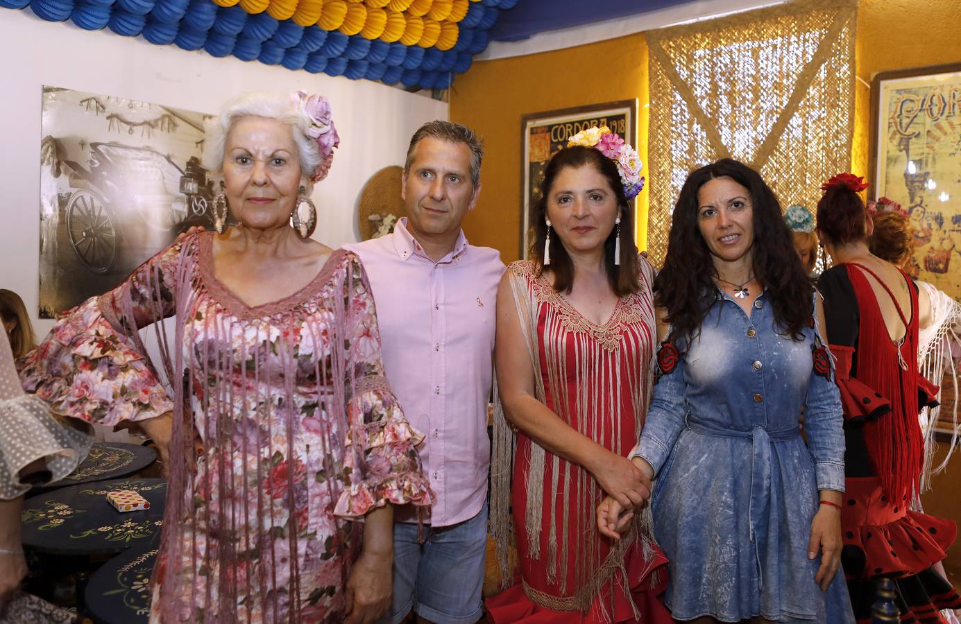 En imágenes, el ambiente en las casetas de la Feria de Córdoba 2018