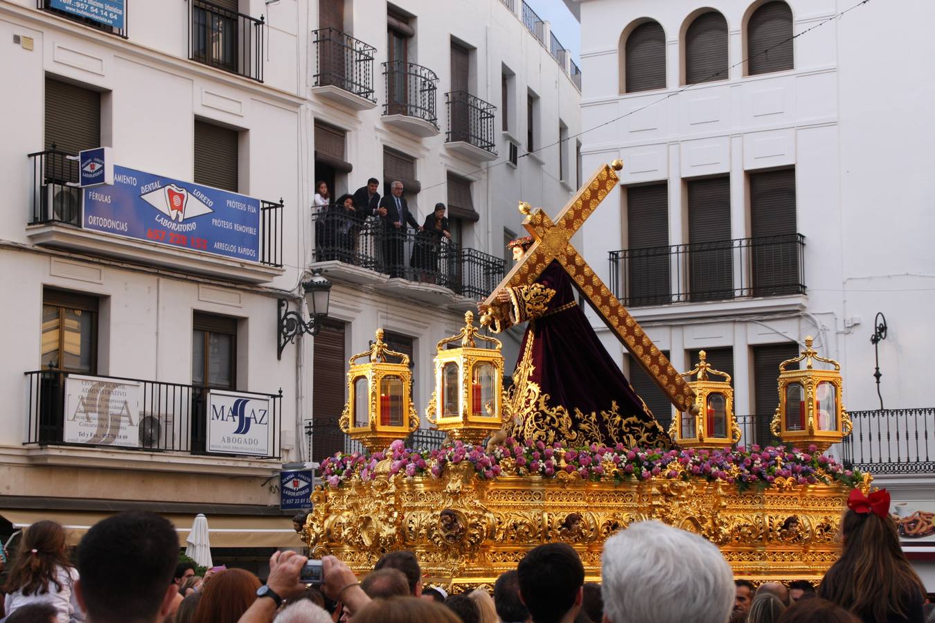 En imágenes, la salida extraordinaria de Jesús Nazareno en Priego de Córdoba