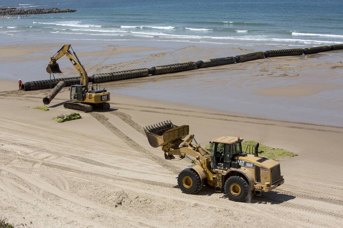 Las playas de Cádiz, llenas el primer fin de semana veraniego