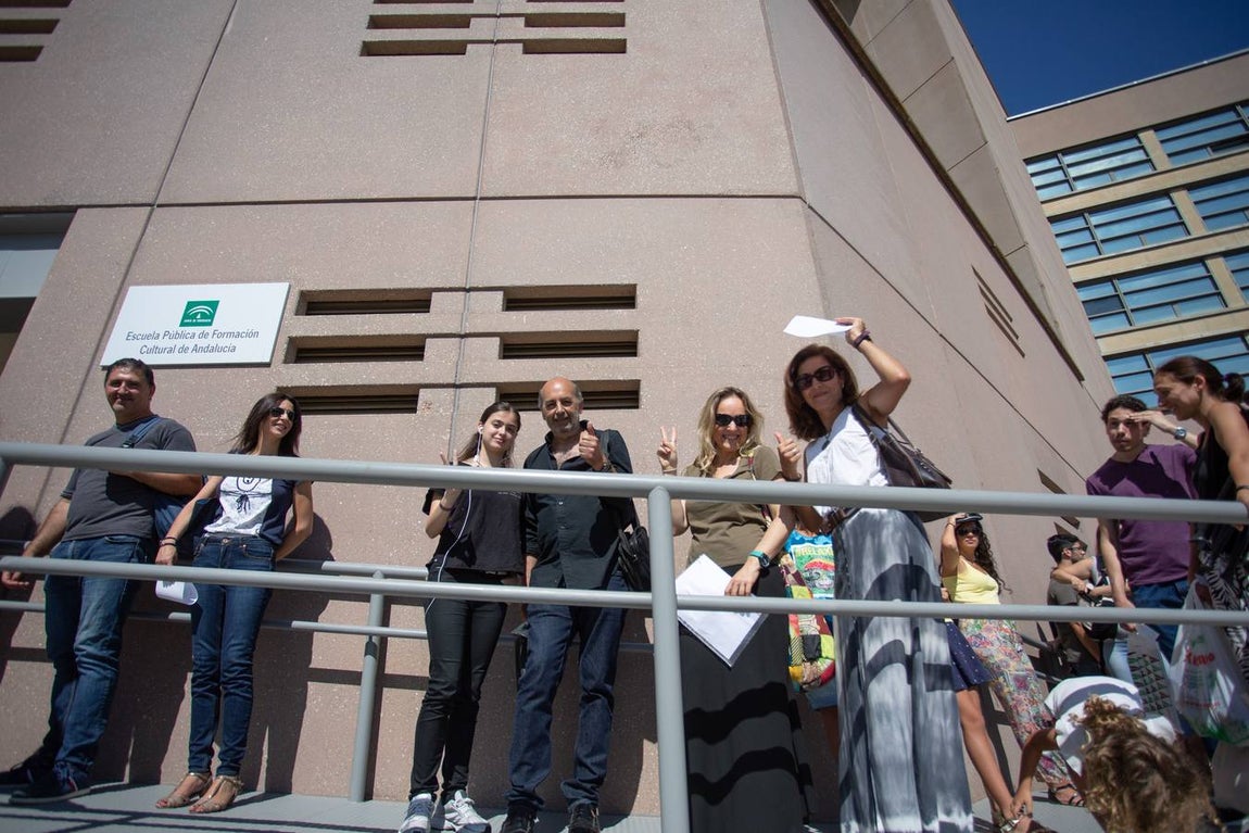 Fotogalería: ¿Has ido al casting de La Peste en Sevilla? Búscate