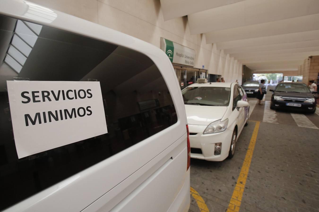 La huelga de los taxis deja en Córdoba paradas vacías