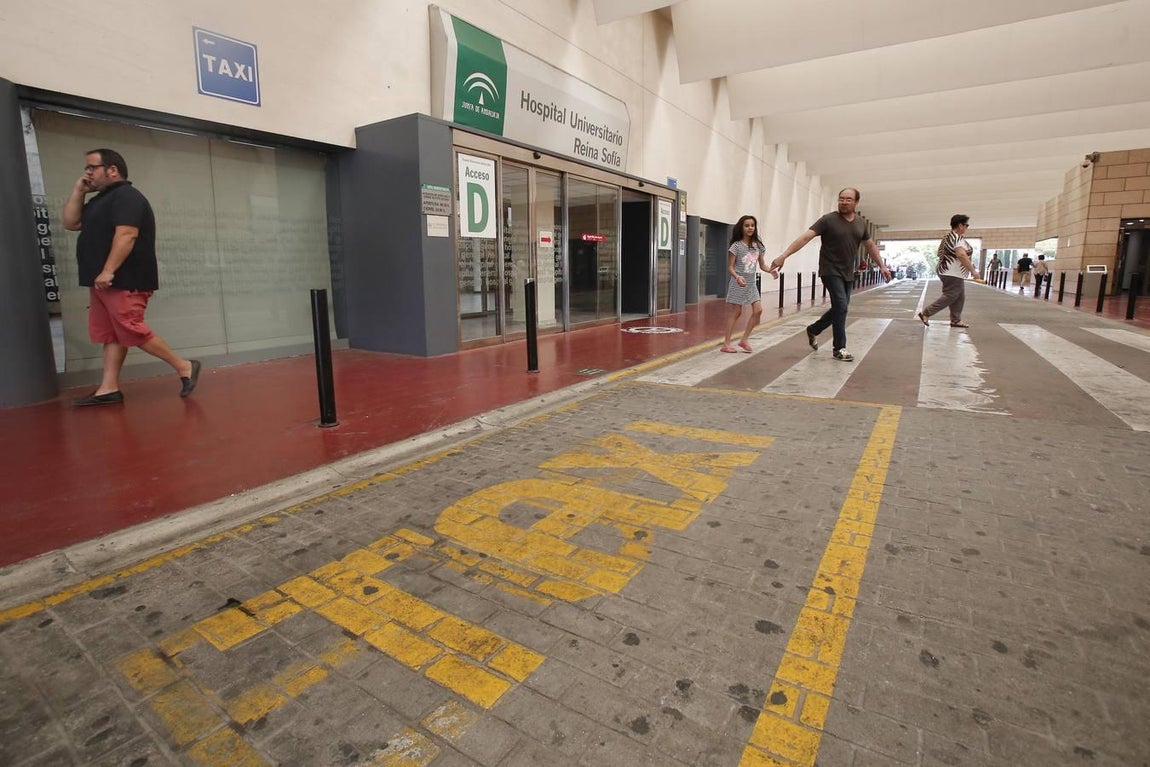 La huelga de los taxis deja en Córdoba paradas vacías