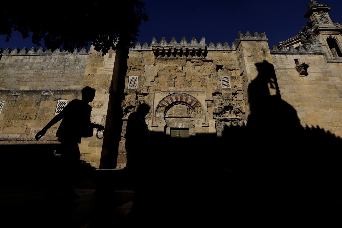 En imágenes, Córdoba, ciudad de luces y sombras